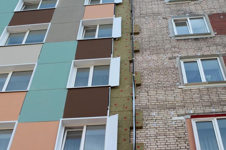 Comment bien préparer votre ravalement de façade à Besançon ?